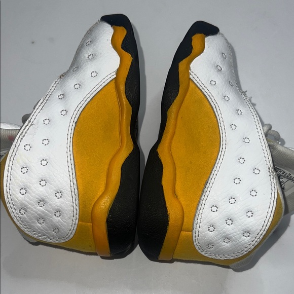 Jordan Kids Sneakers in White and Yellow - Picture 10 of 11